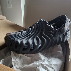 Salehe Bembury X Crocs Pollex Clogs Niagra